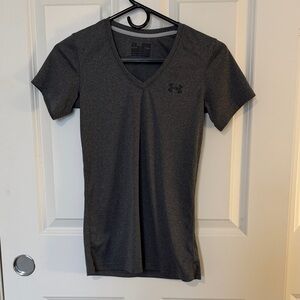 Under Armour Women's Charcoal V-Neck Tee